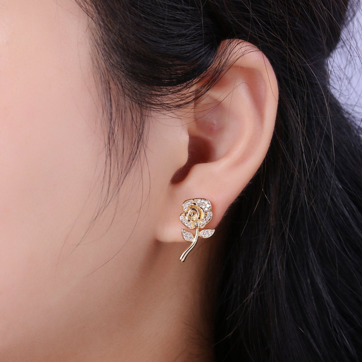 Mini flower studs, Gold floral studs, tiny flower earrings, flower jewelry, gold flower earrings, gold flower studs, gift for mom T-233