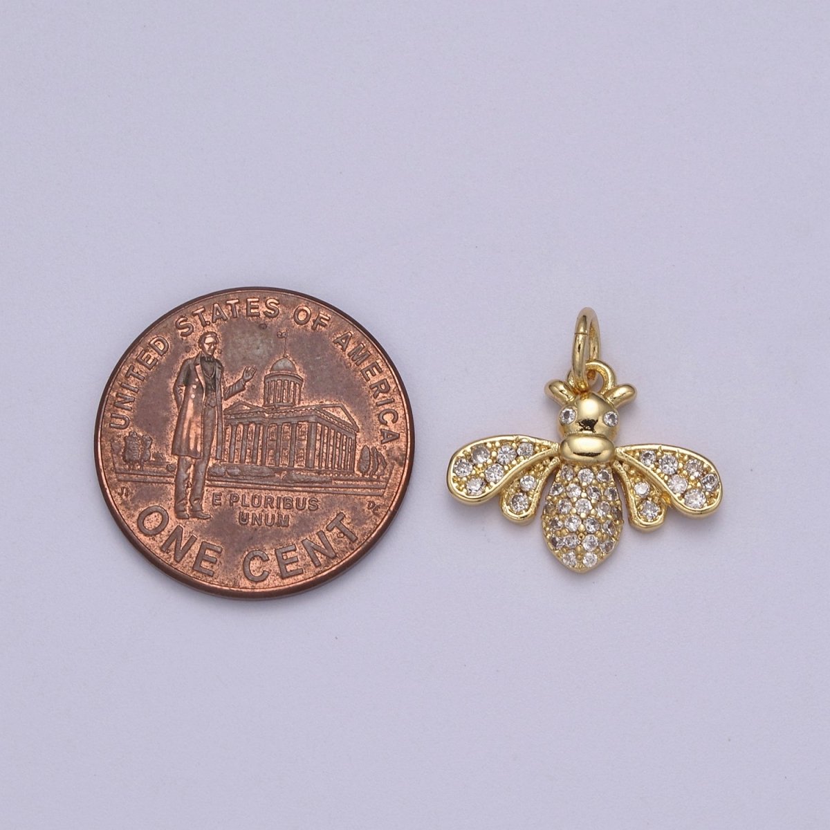 Mini gold bee pendant 14k gold Filled queen honey bee Charm Best Friend Minimalist Layering Necklaces N-388