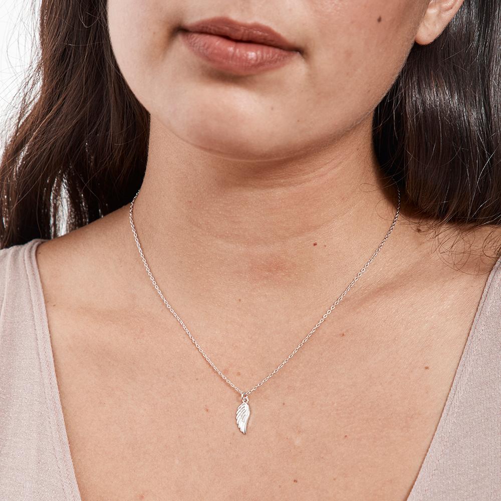 Mom to Be Necklace