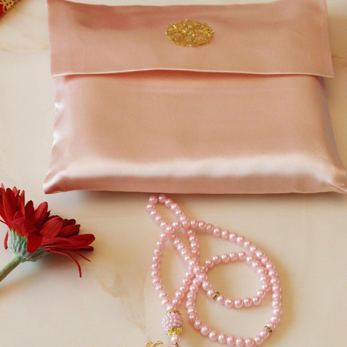Luxury Prayer Mat and Tasbeeh Set (MR048)