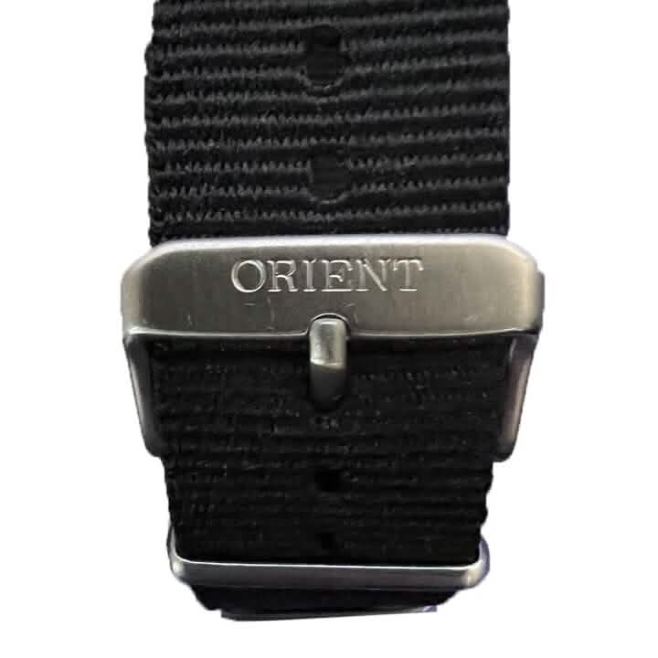 ORIENT VR32-UAB0 メンズクォーツクロノグラフ 日付表示付き (リファービッシュ品)