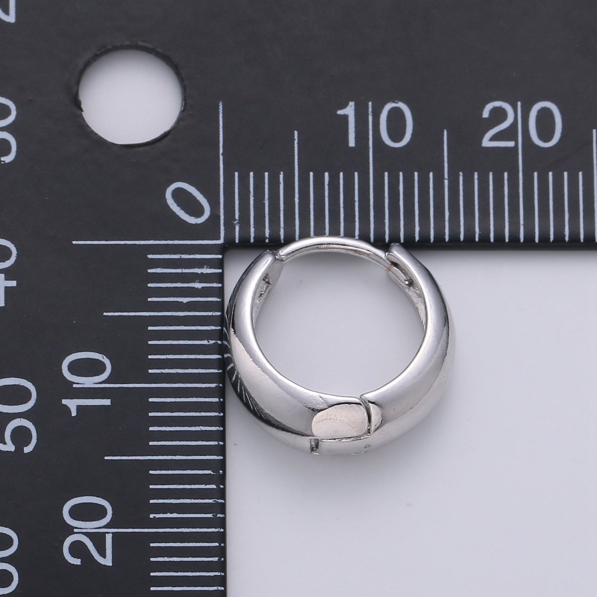 OS Simple Minimalist Thick Gold Filled Rose Gold / Silver / Gold Huggies K-658
