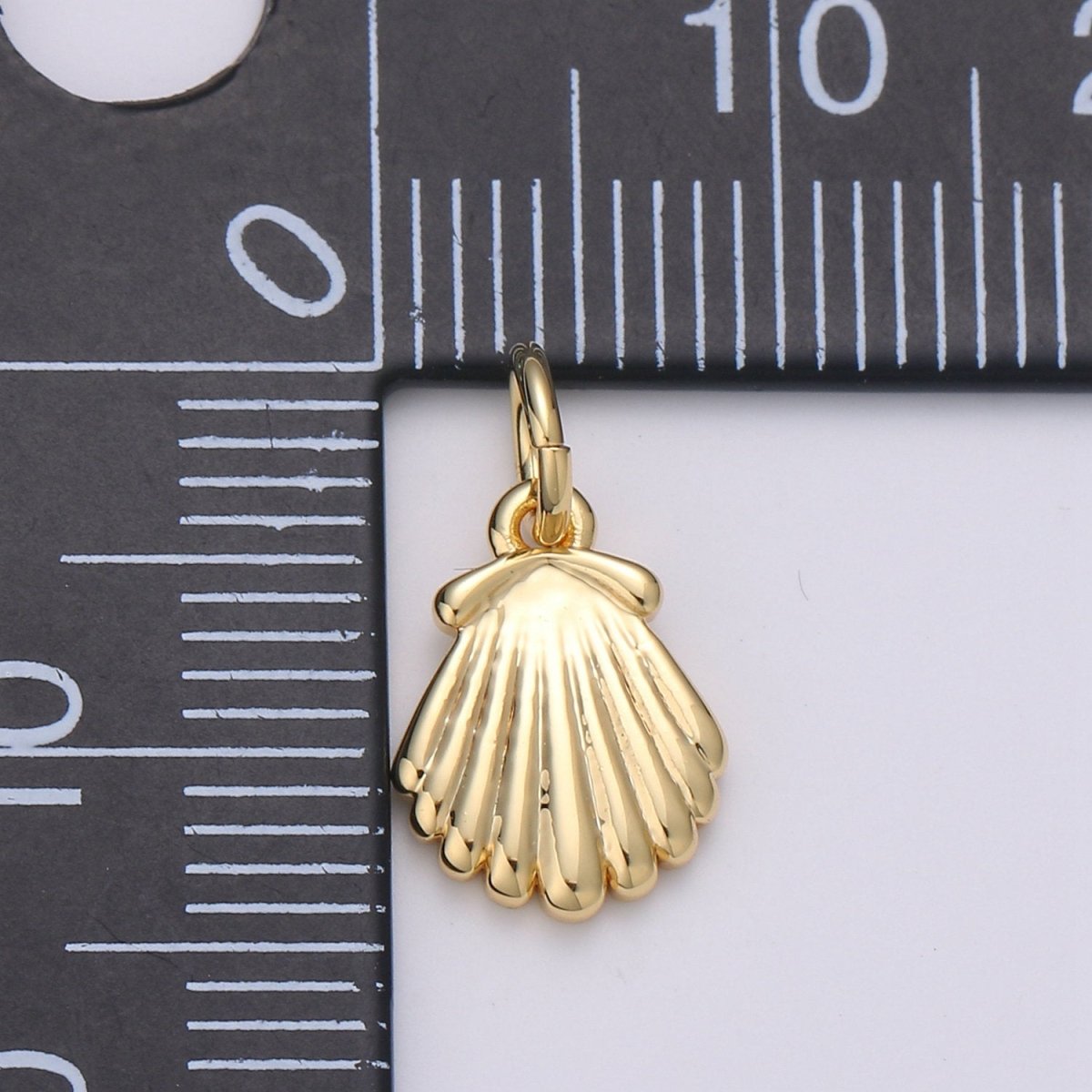 Tiny Shell Charm Gold Sea Shell Pendant for Bracelet Earring Necklace Component D-588