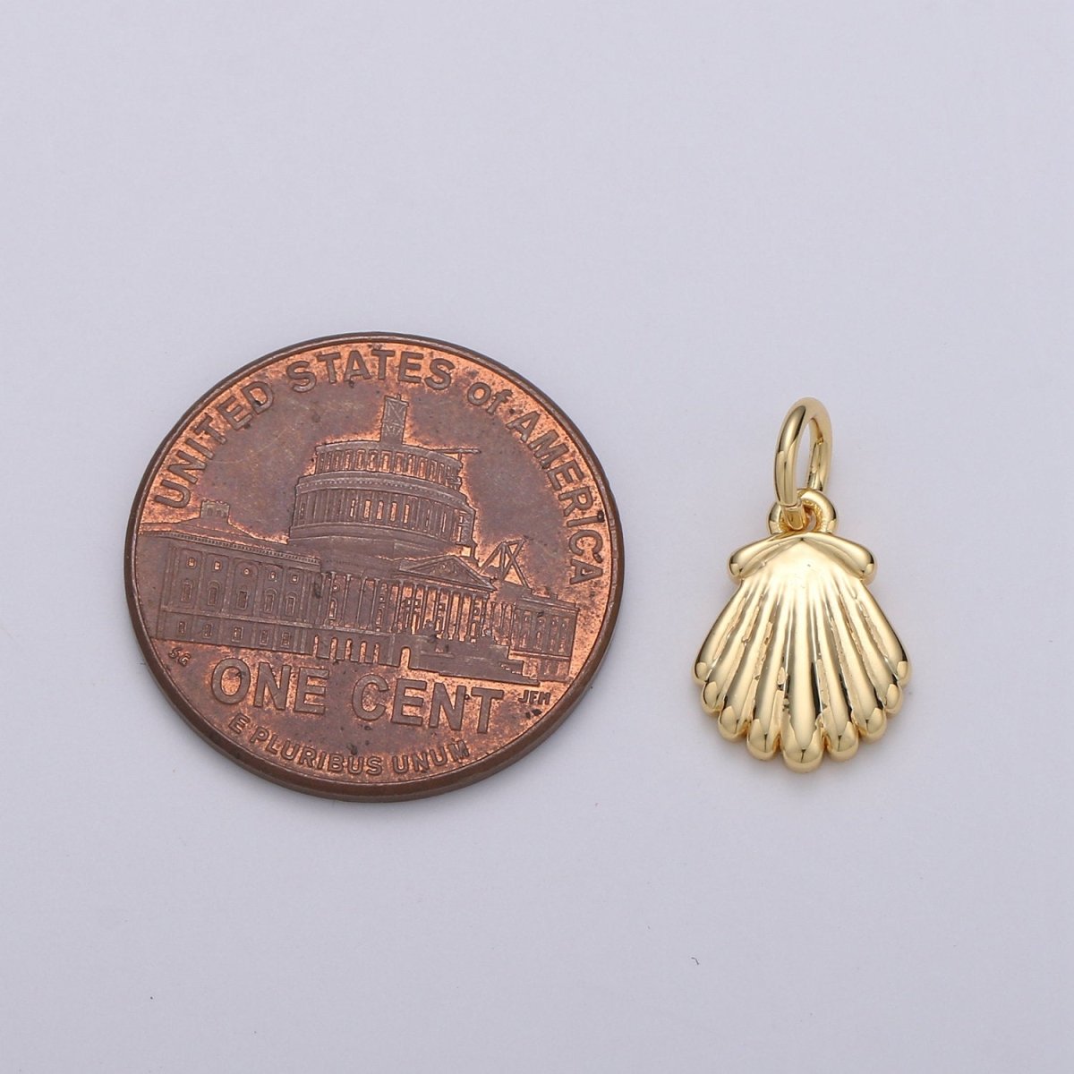 Tiny Shell Charm Gold Sea Shell Pendant for Bracelet Earring Necklace Component D-588