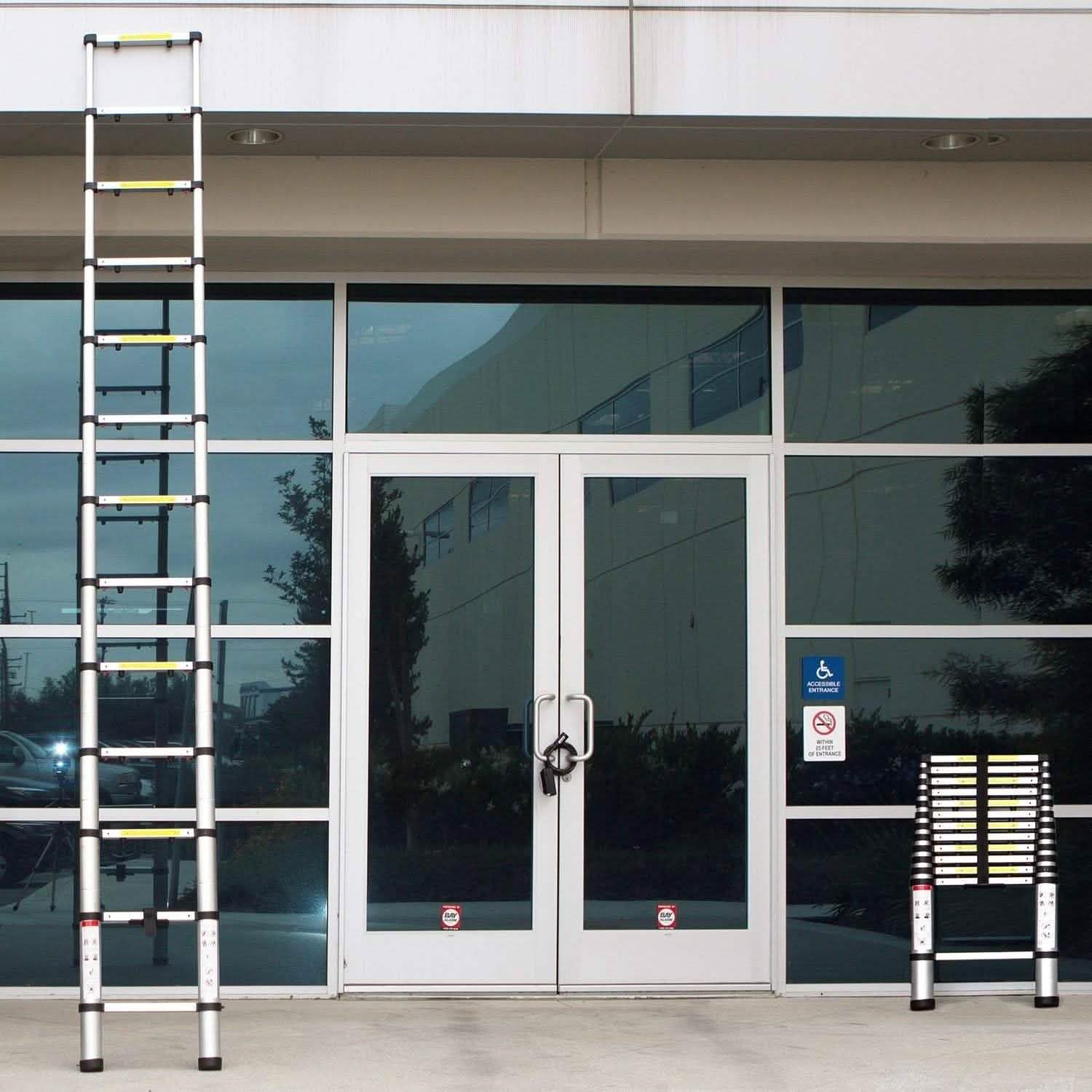 OxGord Aluminum Telescopic Extension Ladder 12.5ft. Telescope