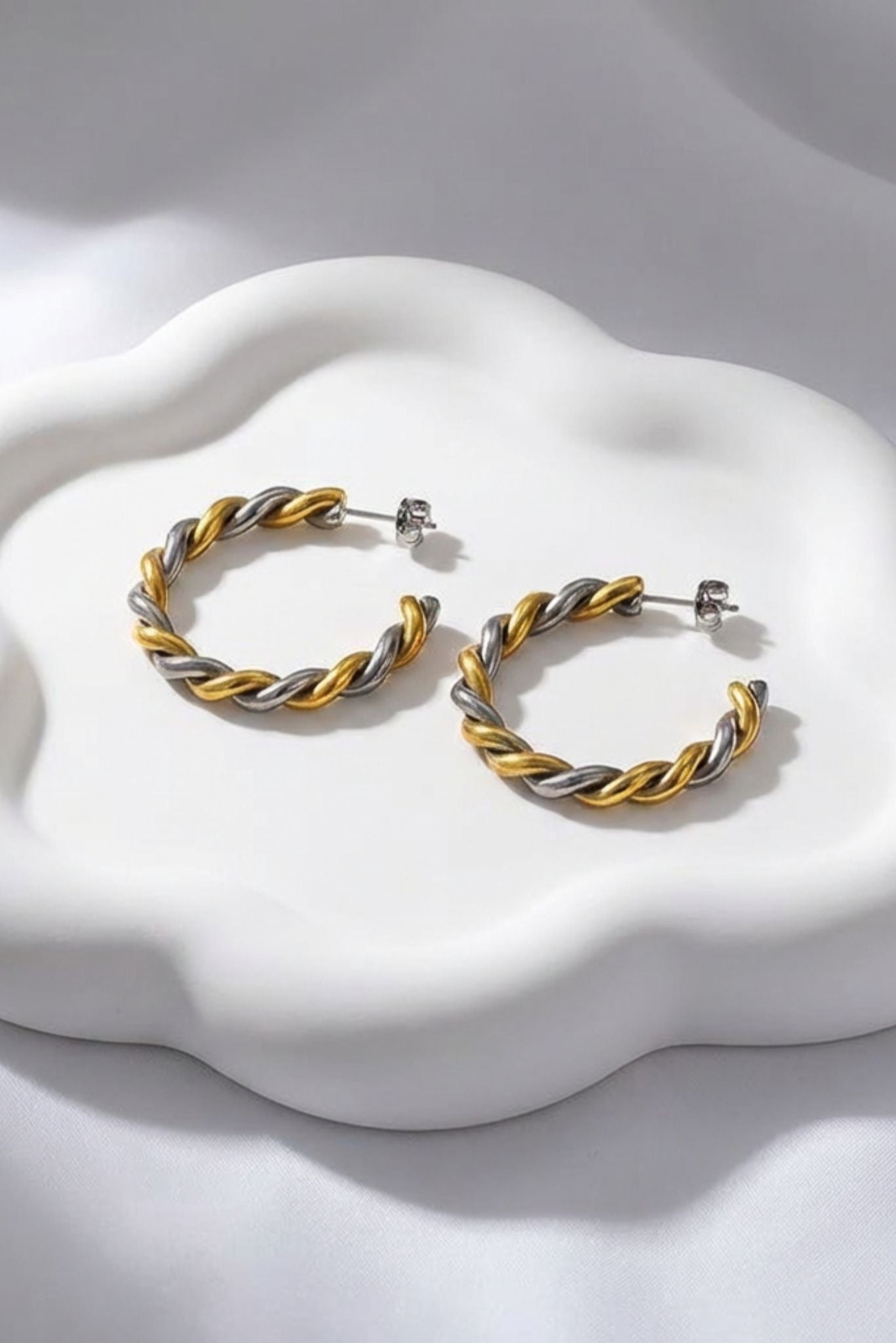 Paloma Waterproof Two-Tone Chunky Rope Hoop Earring
