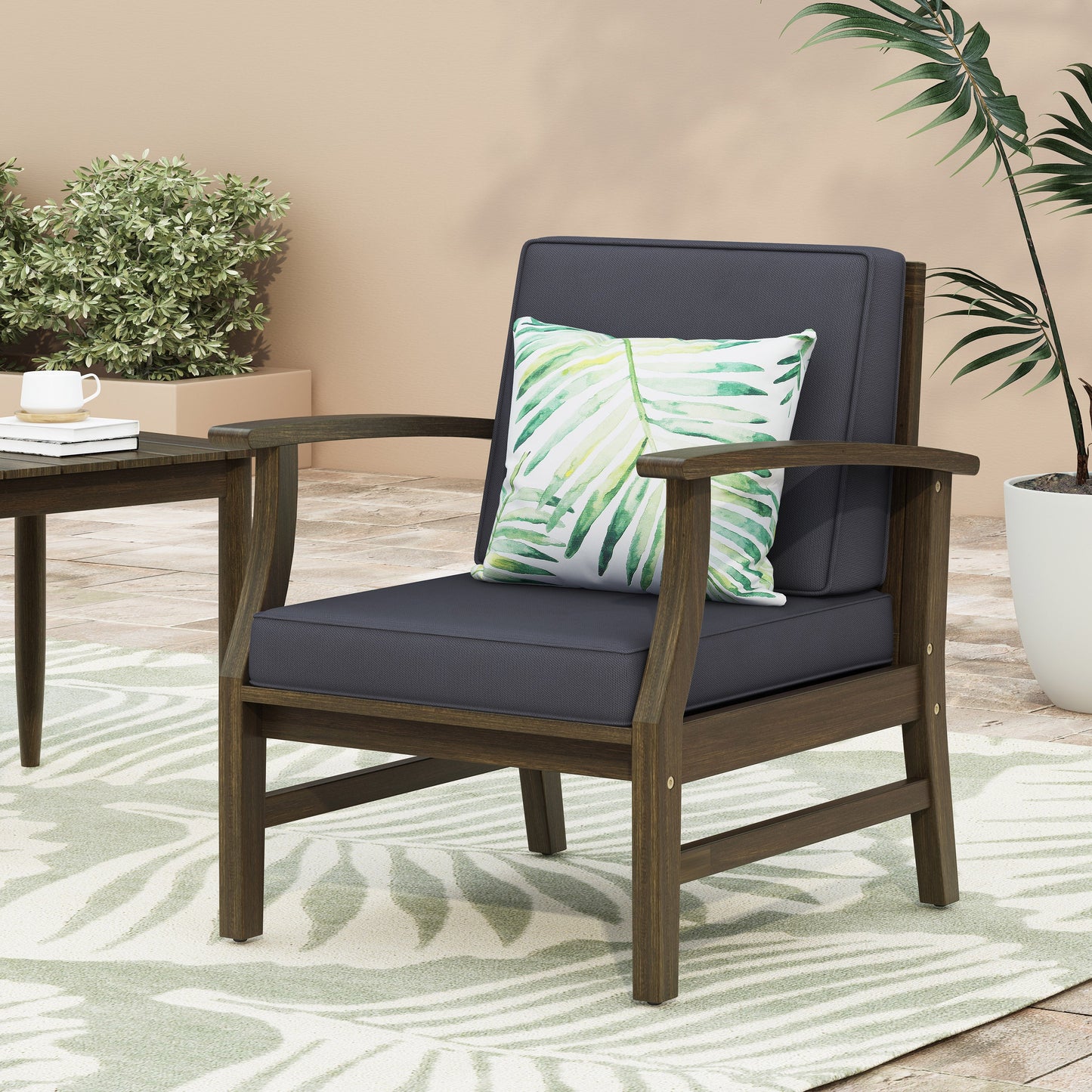 Perla Club Chair, Dark