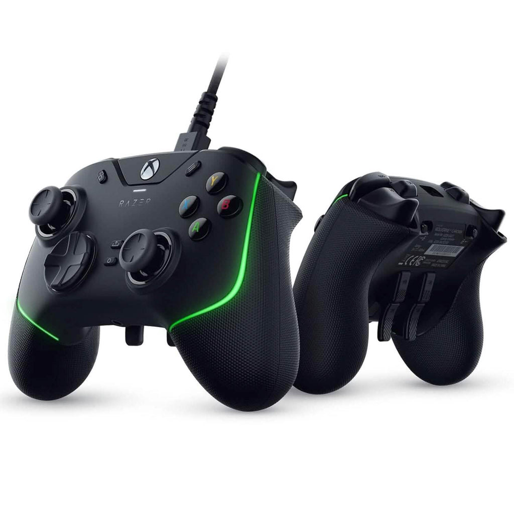 Manette de jeu filaire Razer Wolverine V2 Chroma Pro pour Xbox Series X|S, Xbox One, PC (reconditionnée)
