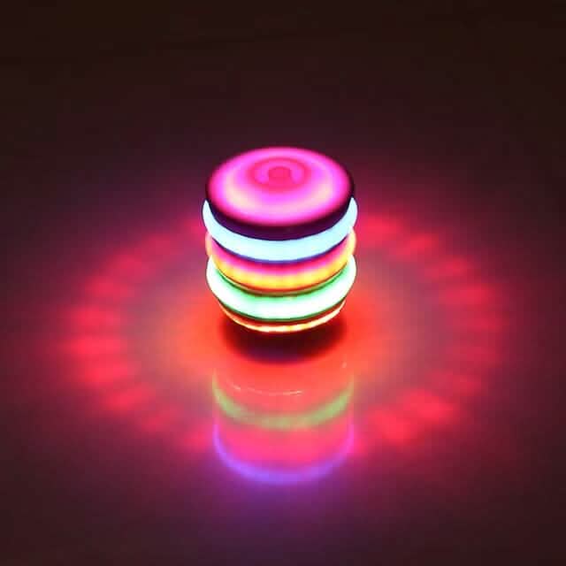 回転ジャイロ 音とLEDライト付きミュージックスピニング