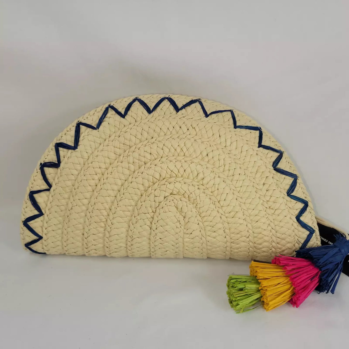 I.n.c. Straw Taco Clutch - Natural/Silver