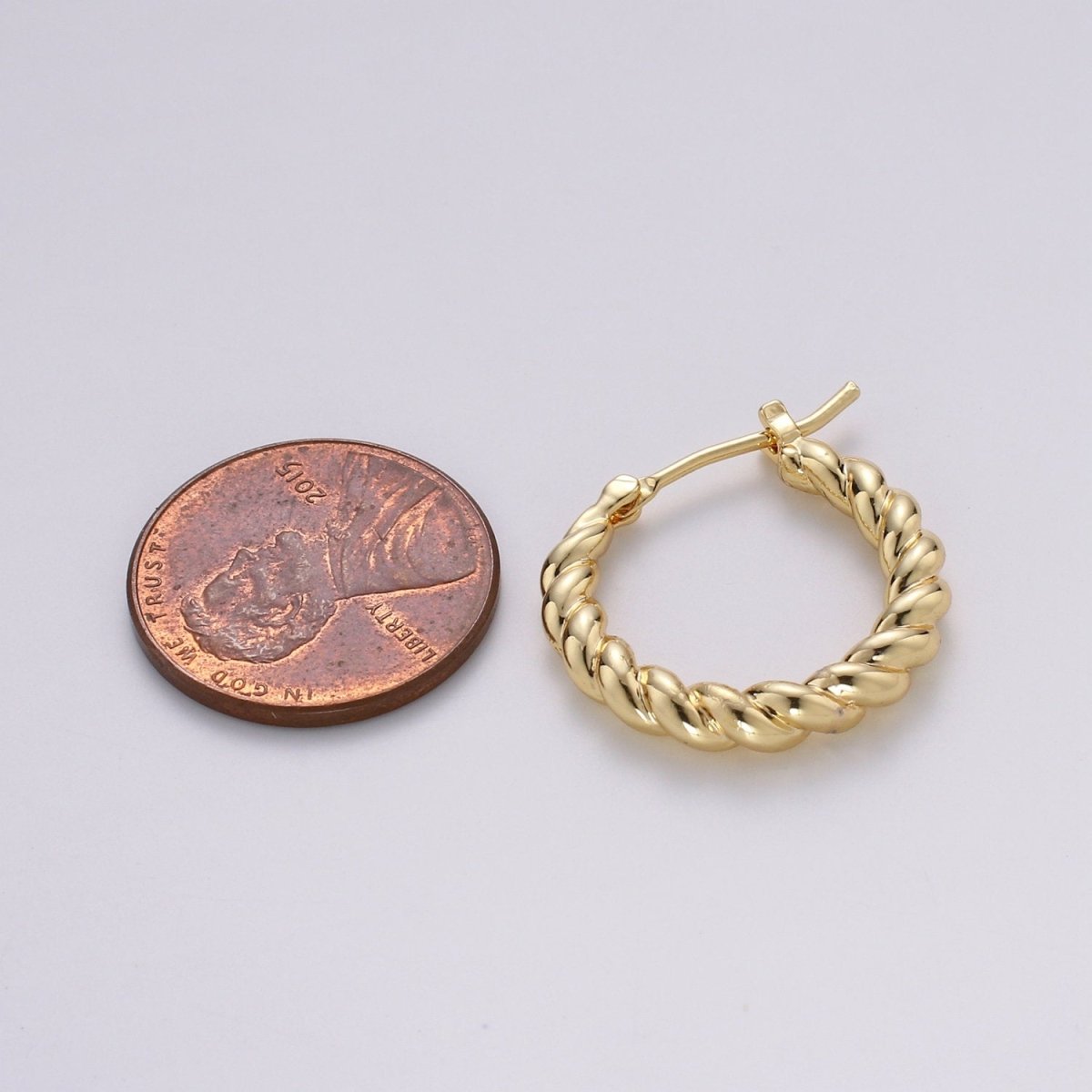 Small Twisted Hoop Earrings 20mm Hoop Earring Gold Vermeil Q-320