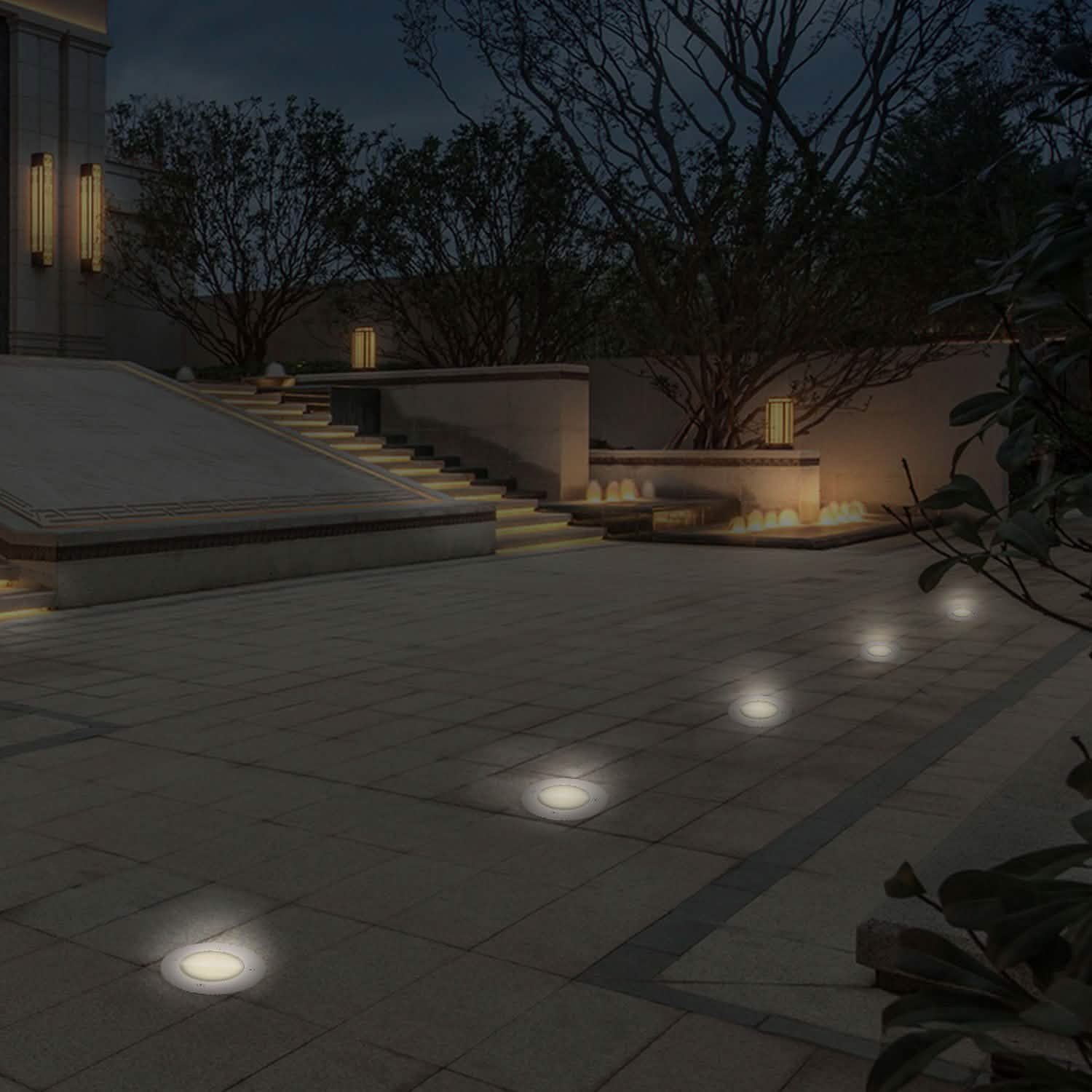 Solar LED Disk Lights IP44 Water Resistant Light Sensor