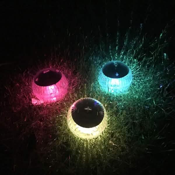 Lampe LED flottante solaire pour étang, jardin et piscine avec changement de couleur