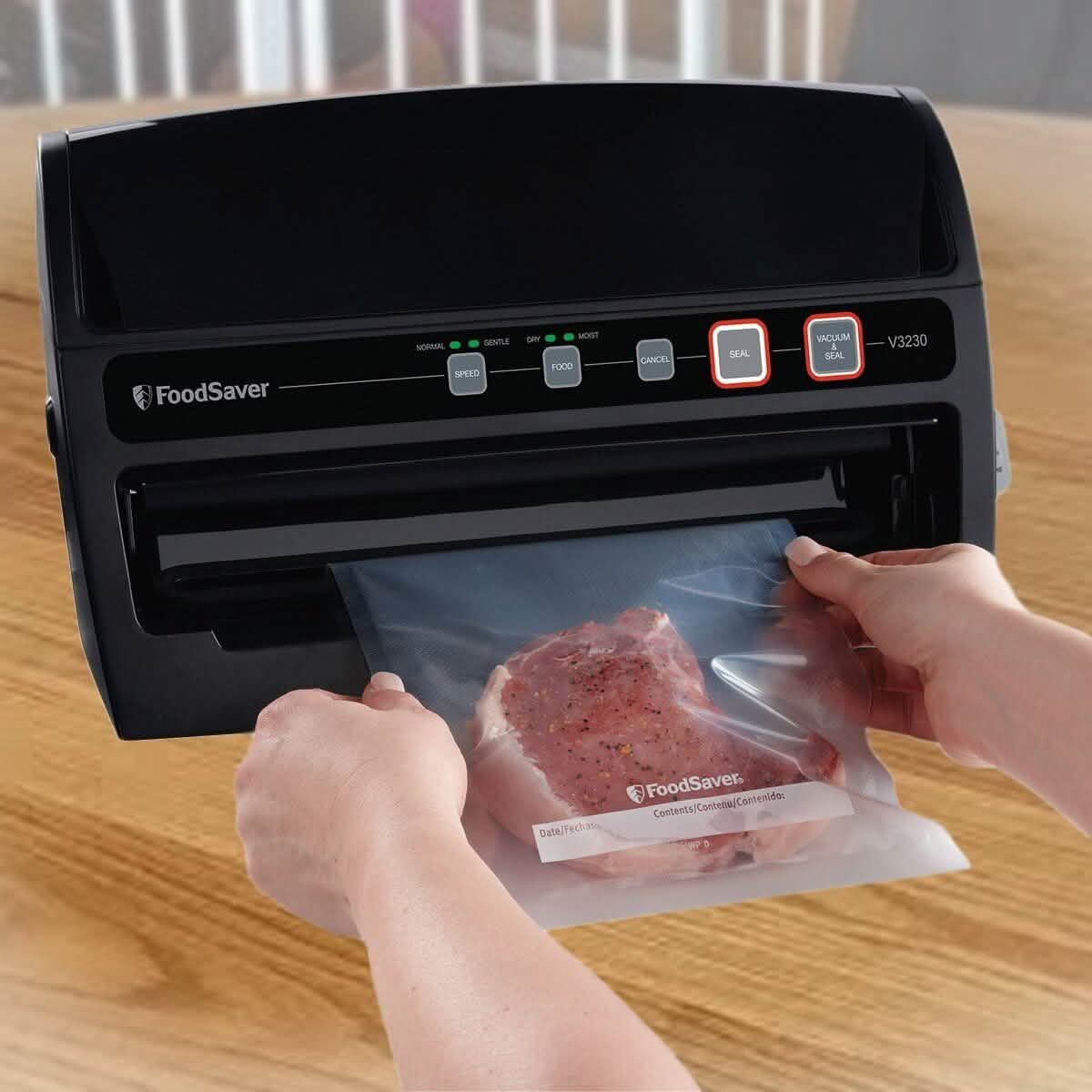 Le système de mise sous vide FoodSaver V3230 (remis à neuf)