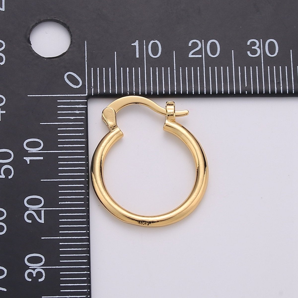 Tube Hoops Gold, 20mm Gold Hoops, Large Gold Hoop Earrings, Hollow Hoop Earrings, Chunky Hoops, Light Hoops for Every Day Wear Q-228