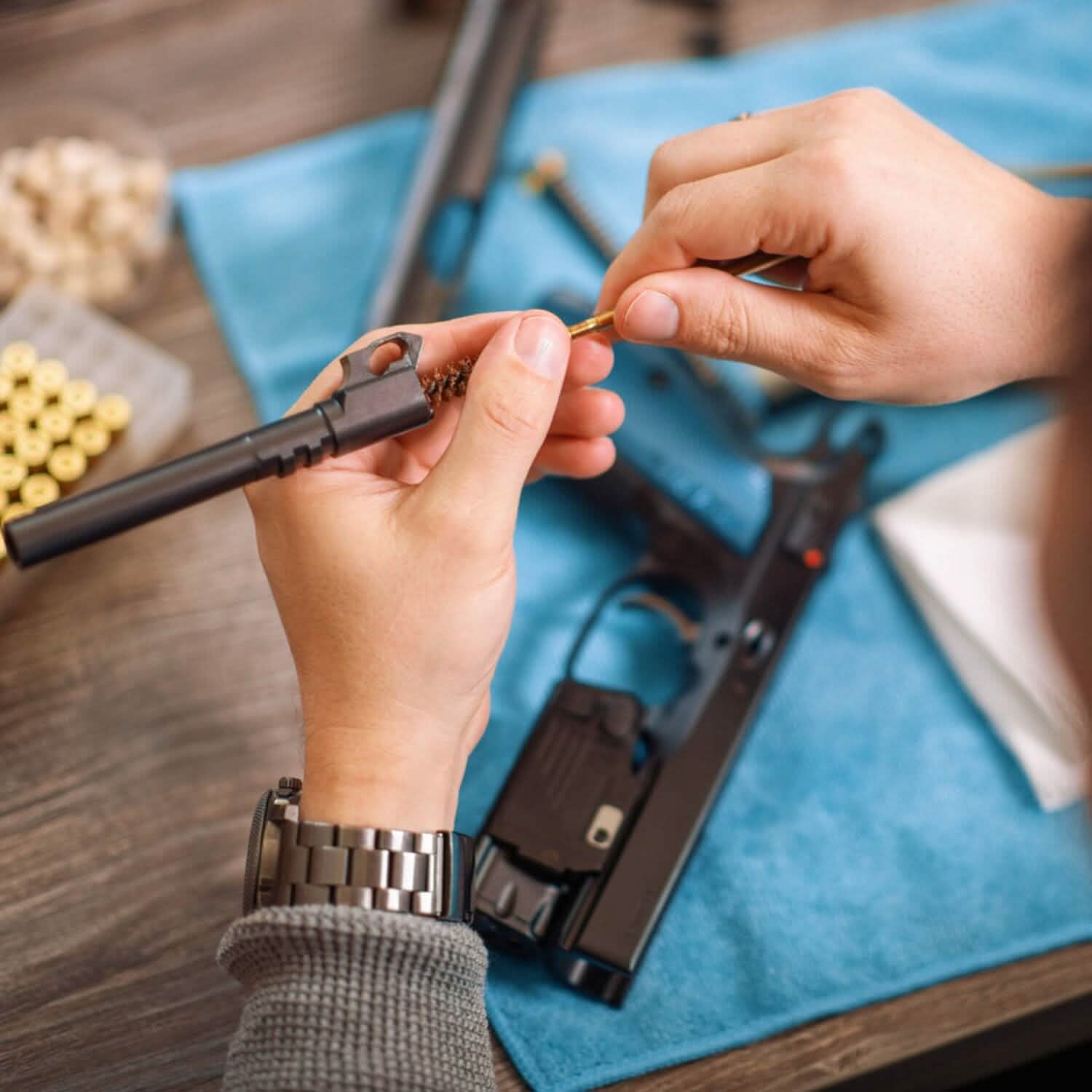 Universal Gun Cleaning Kit with 39.3" Flex Cable Brass Rod