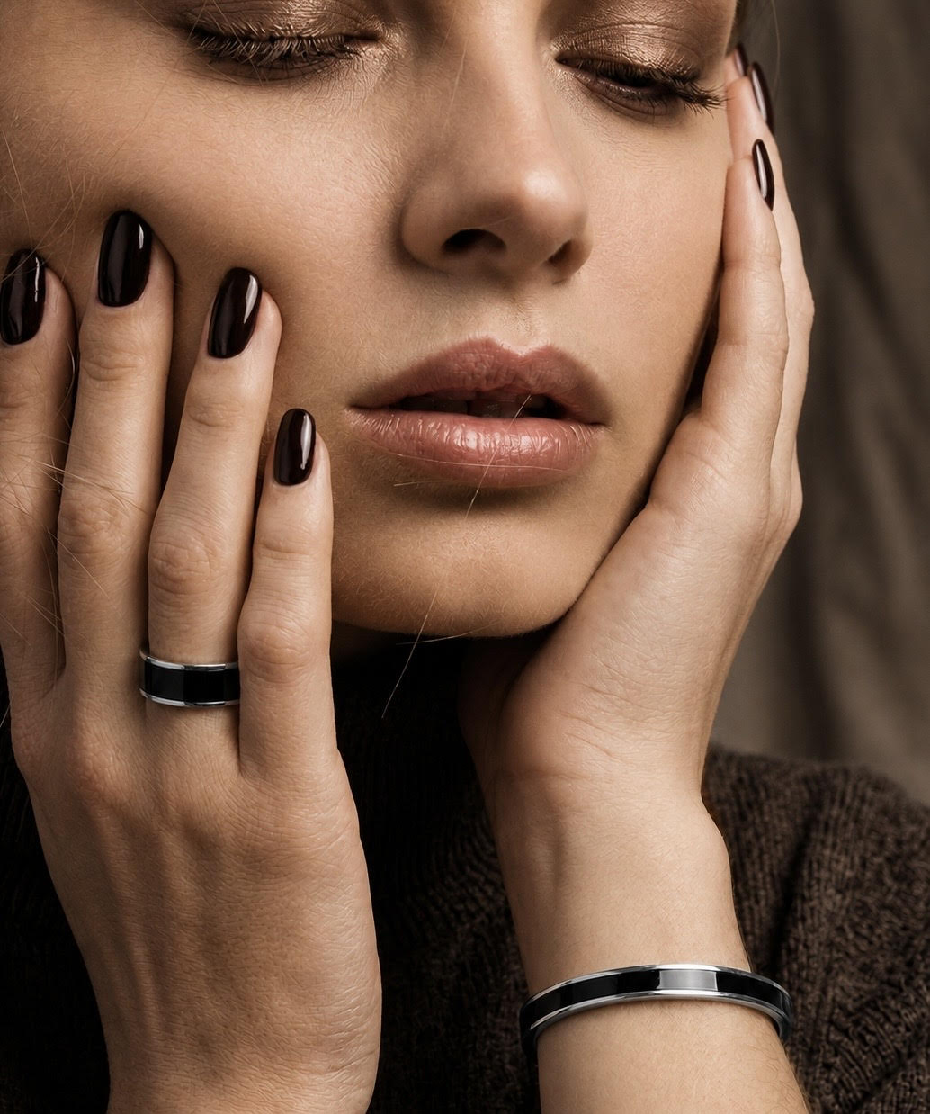 BG301WB B.Tiff "The Hamptons" Black Enamel Stainless Steel Bangle Bracelet