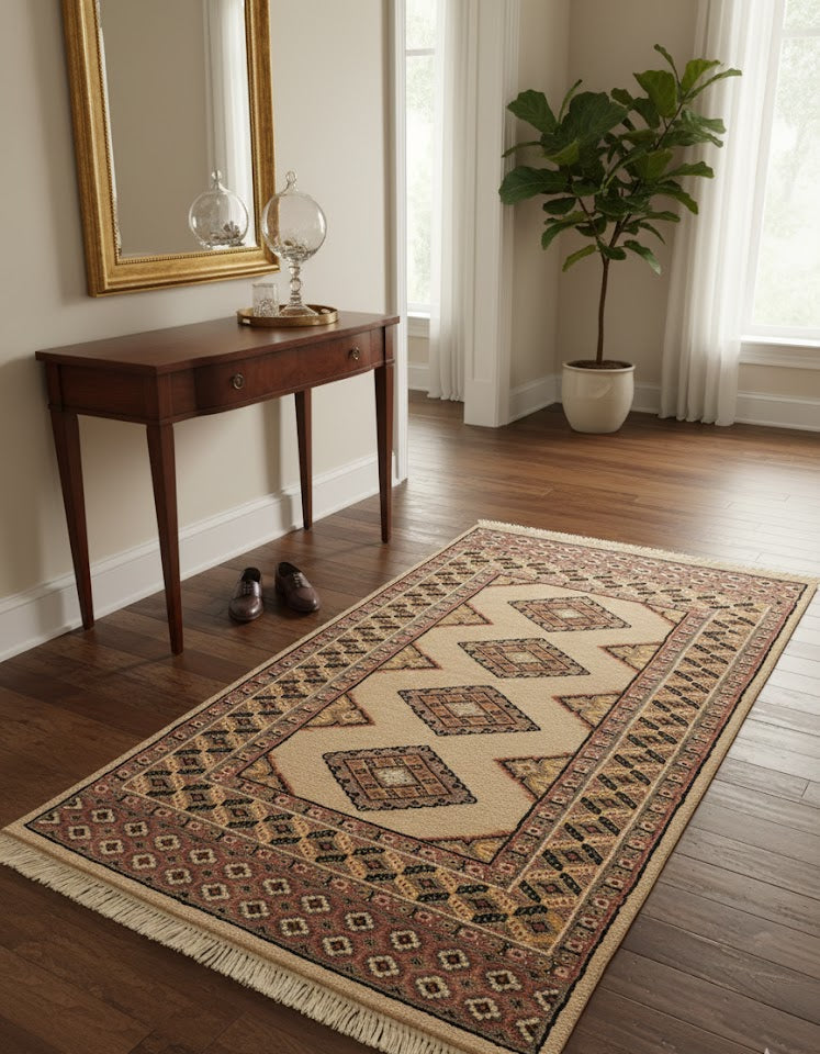 Hand-Knotted Pakistani Wool Rug, Tribal/Floral Design, size 2' 6" x 4' 1"