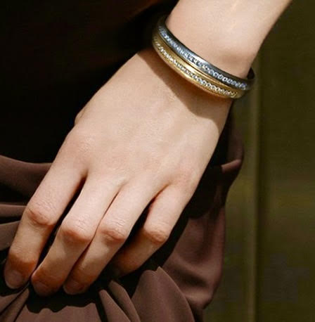 BG630G B.Tiff Gold Eternity 30 Adjustable Bangle Cuff