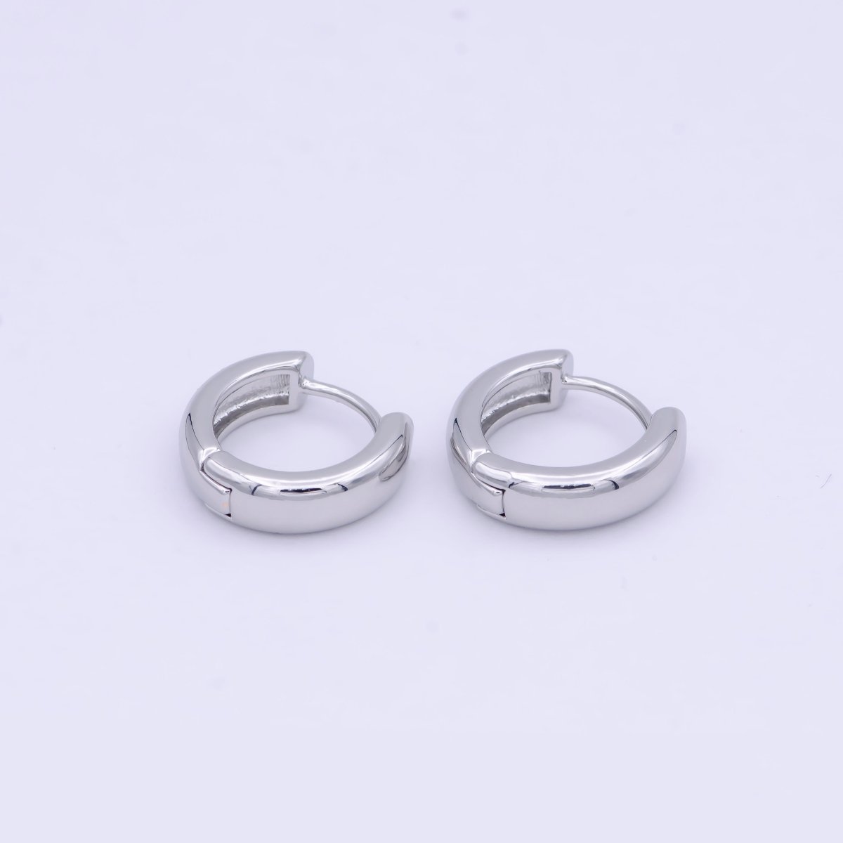 White Gold Filled 16mm Chunky Silver Huggie Hoop Earrings P-248