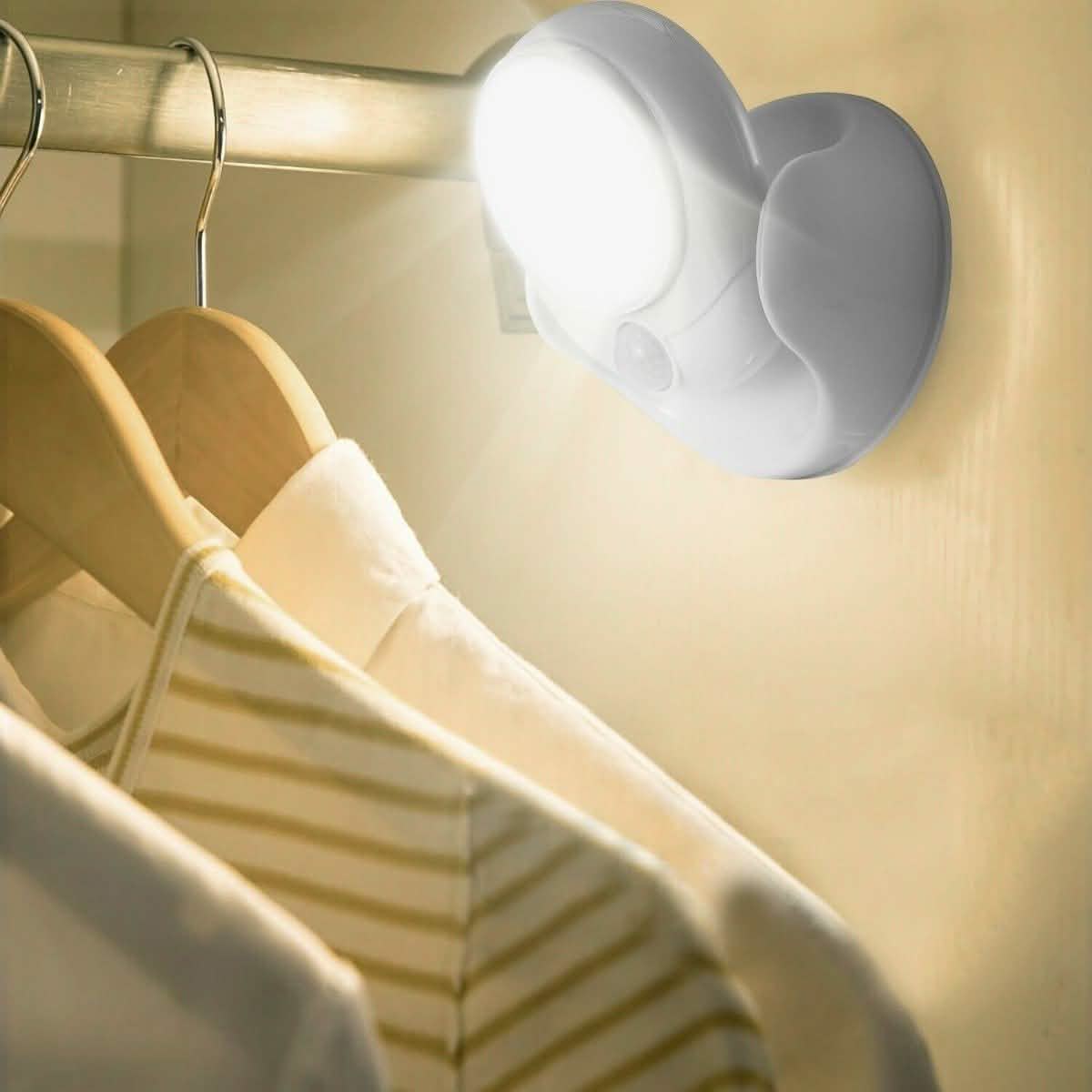 ワイヤレス LED スポットライト 90° モーションセンサー ナイトランプ