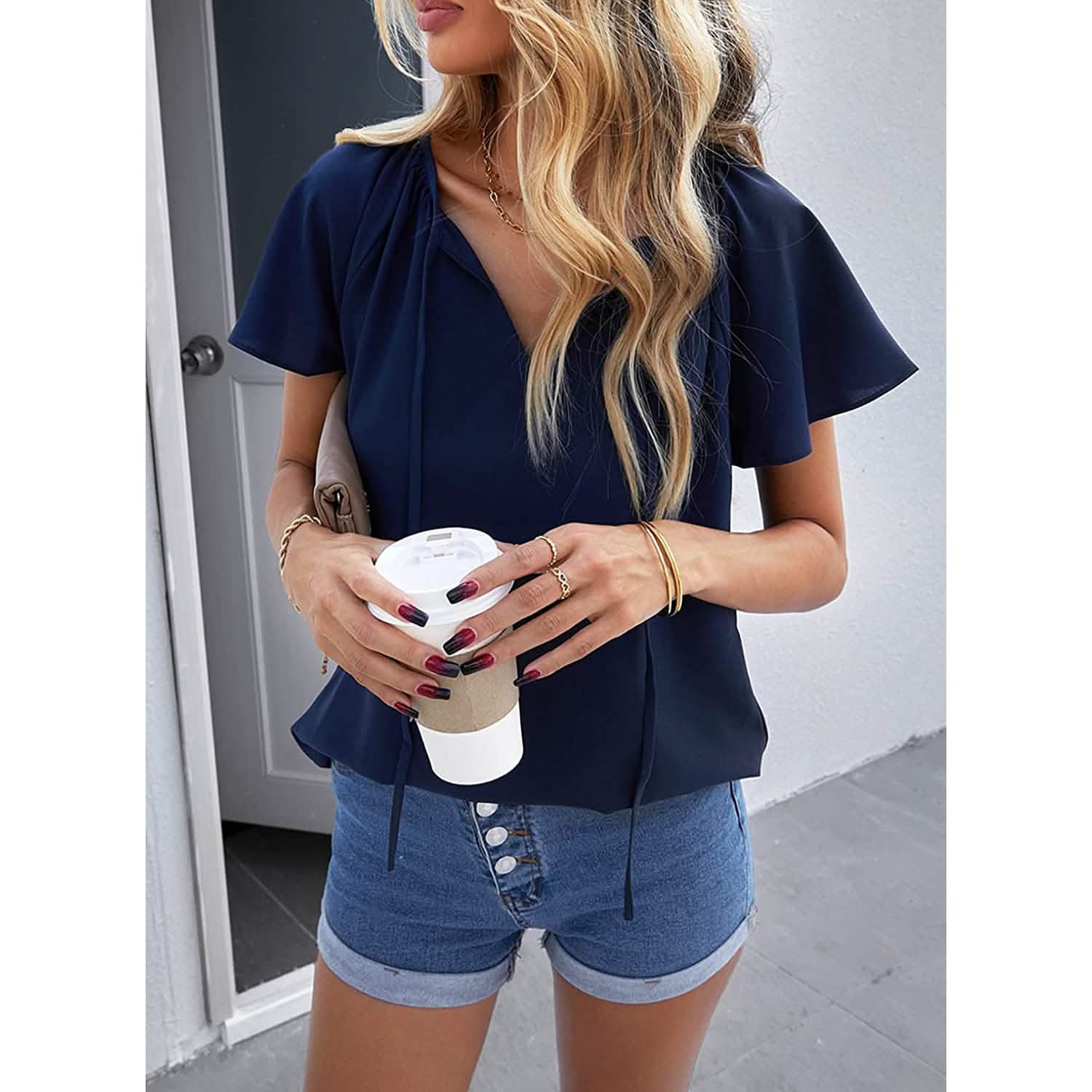 T-shirt bohème décontracté à col en V et cordon de serrage pour femme