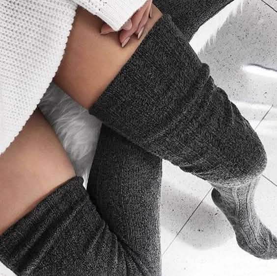 Chaussettes unies pour femmes