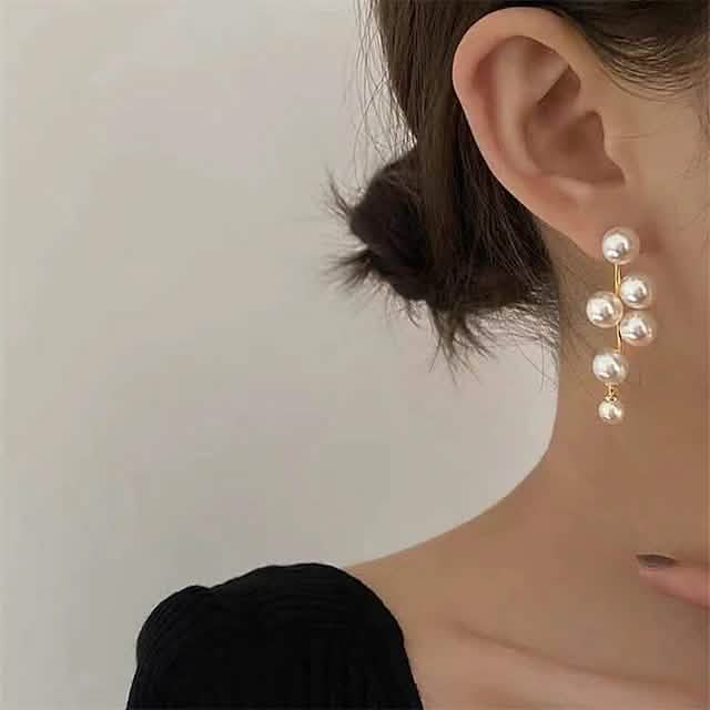 Women's Pearl Alloy Stud Earrings
