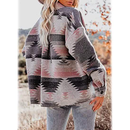 Manteau long à carreaux et col boutonné à manches longues pour femme