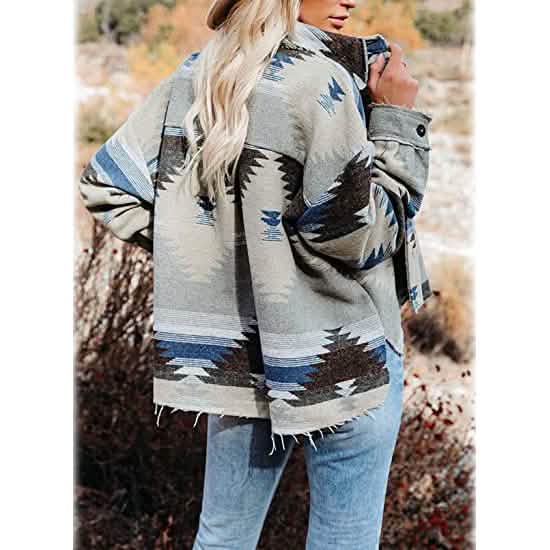 Manteau long à carreaux et col boutonné à manches longues pour femme