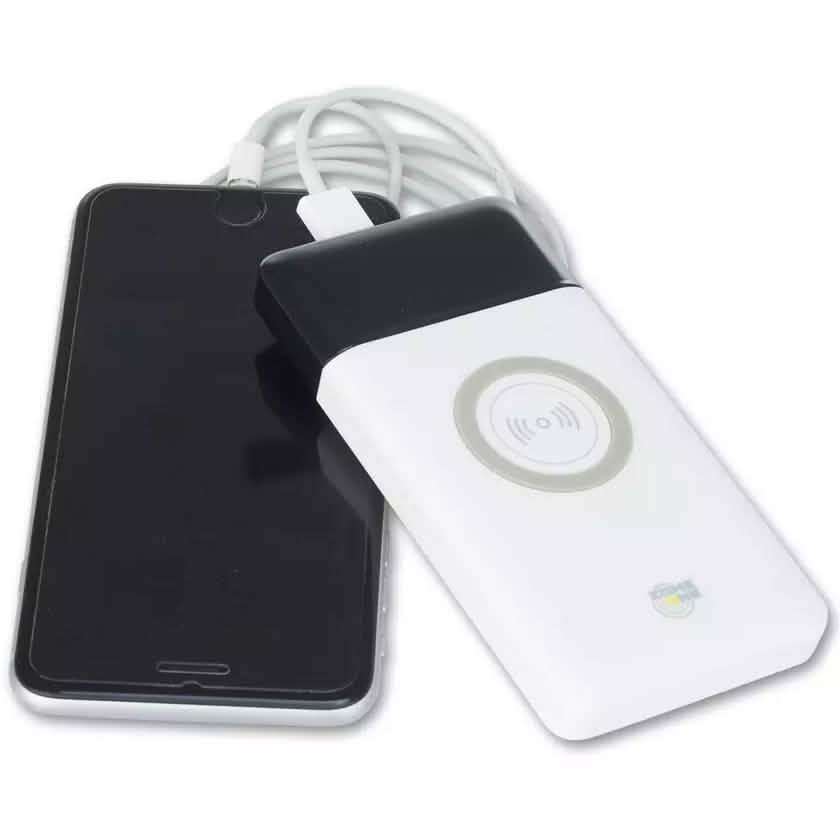 Batterie externe Zone One 15 000 mAh avec LED, double port USB et recharge sans fil